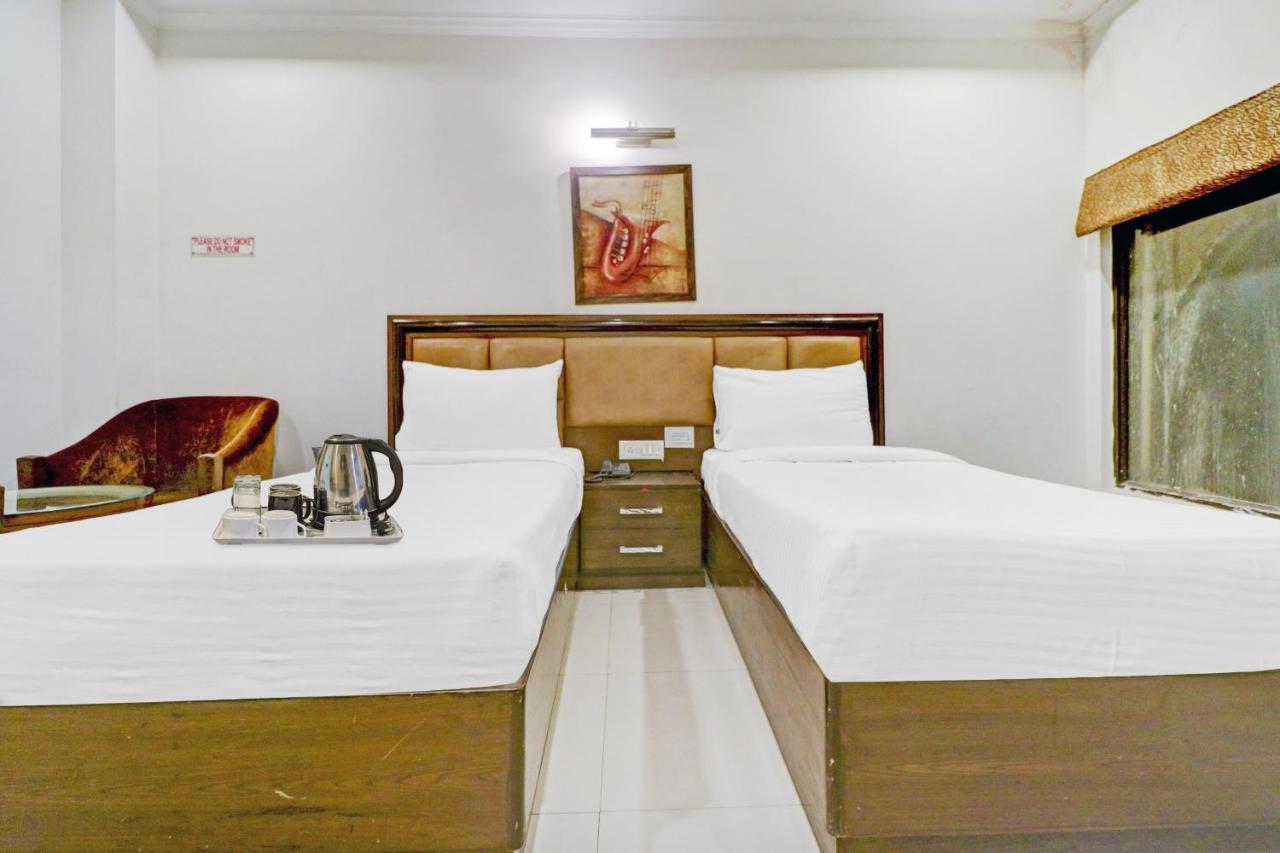 OYO Townhouse 517 La Sapphire Hotel New Delhi Eksteriør billede